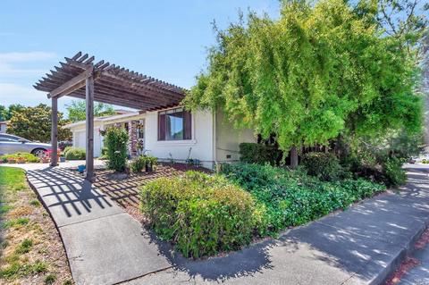 930 Linden Ct, Fairfield, CA 94533 photo 3