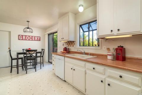 129 Montego Kys, Novato, CA 94949 photo 5