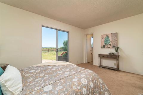 129 Montego Kys, Novato, CA 94949 photo 11
