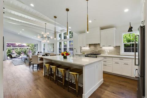 184 E Macarthur St, Sonoma, CA 95476 photo 2