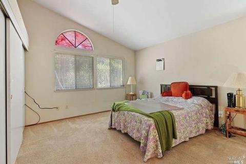285 Longridge Dr, Vallejo, CA 94591 photo 9