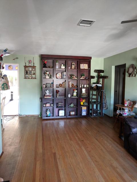 1029 Western Ave, Vallejo, CA 94591 photo 3