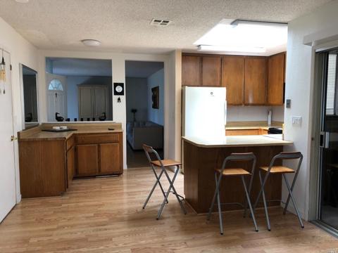 150 Stephanie Ct, Vallejo, CA 94589 photo 4