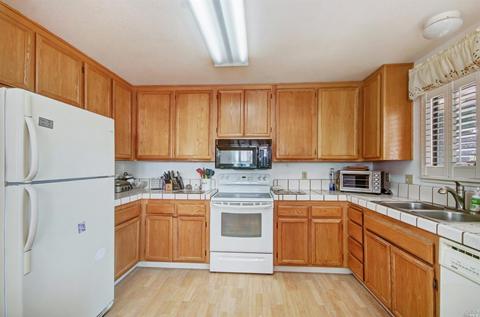 34 Gilbert Way, Cotati, CA 94931 photo 13