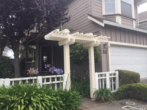 33 Marina Ridge Ct, Vallejo, CA 94591 photo 1