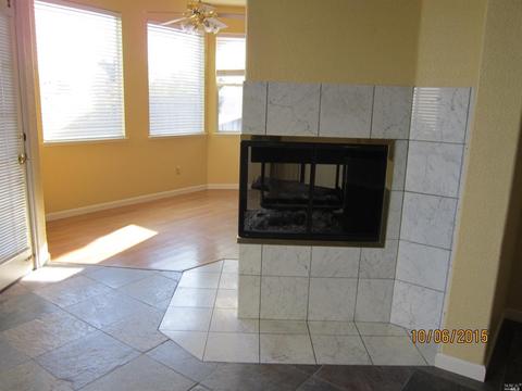 33 Marina Ridge Ct, Vallejo, CA 94591 photo 9