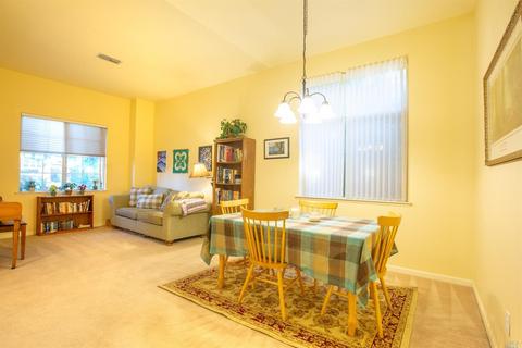 249 Sungate Ct, Vacaville, CA 95688 photo 7