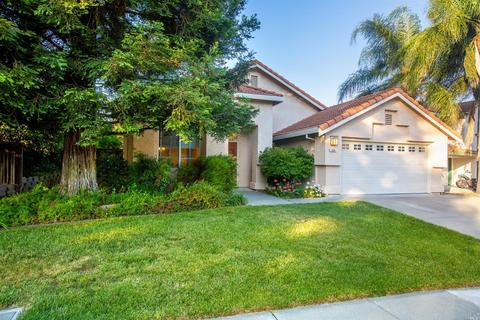 249 Sungate Ct, Vacaville, CA 95688 photo 2