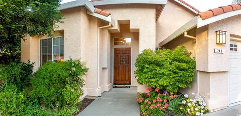 249 Sungate Ct, Vacaville, CA 95688 photo 4