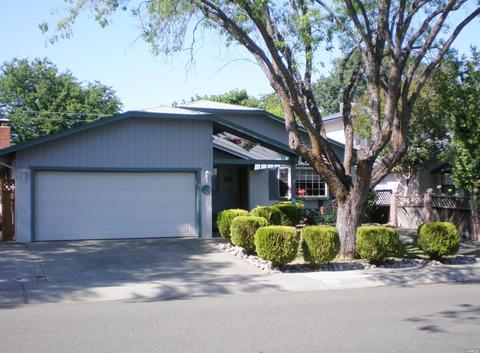 284 Hemlock St, Vacaville, CA 95688 photo 1