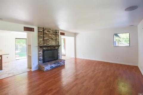201 Maple Ave, Cotati, CA 94931 photo 18