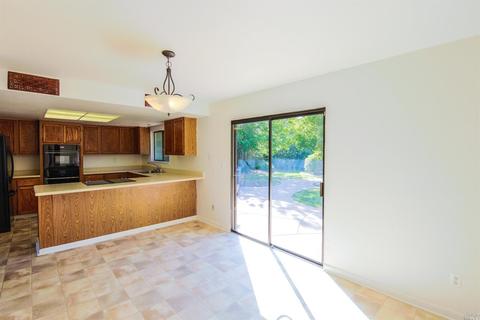 201 Maple Ave, Cotati, CA 94931 photo 11