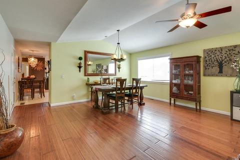 929 Dorothea Ct, Windsor, CA 95492 photo 4