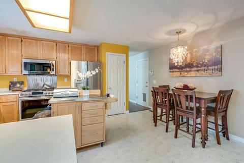 929 Dorothea Ct, Windsor, CA 95492 photo 10
