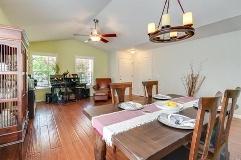 929 Dorothea Ct, Windsor, CA 95492 photo 3