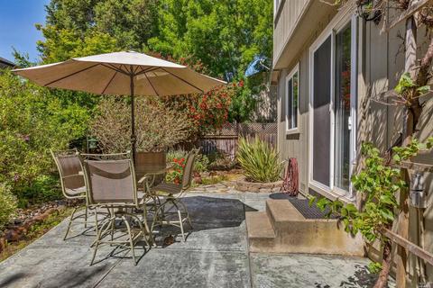 624 Yerba Buena Way, Windsor, CA 95492 photo 23