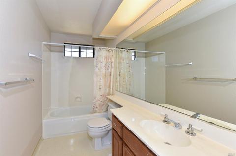 135 Chesapeake Dr, Vallejo, CA 94591 photo 27