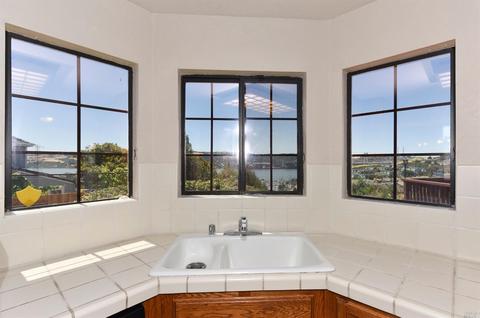 135 Chesapeake Dr, Vallejo, CA 94591 photo 9