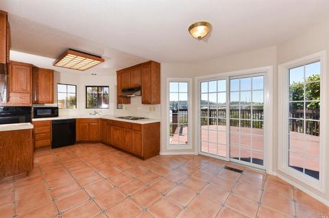 135 Chesapeake Dr, Vallejo, CA 94591 photo 8