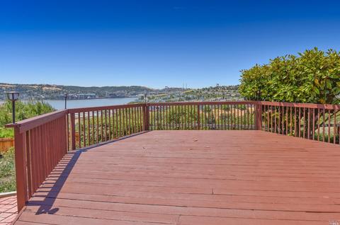 135 Chesapeake Dr, Vallejo, CA 94591 photo 3