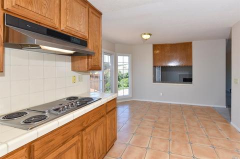 135 Chesapeake Dr, Vallejo, CA 94591 photo 15