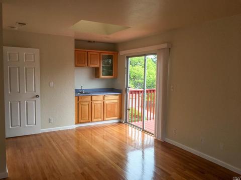 310 Valencia St, Vallejo, CA 94591 photo 11