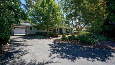 2235 I St, Petaluma, CA 94952 photo 3