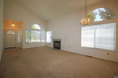 524 White Birch Ln, Windsor, CA 95492 photo 9
