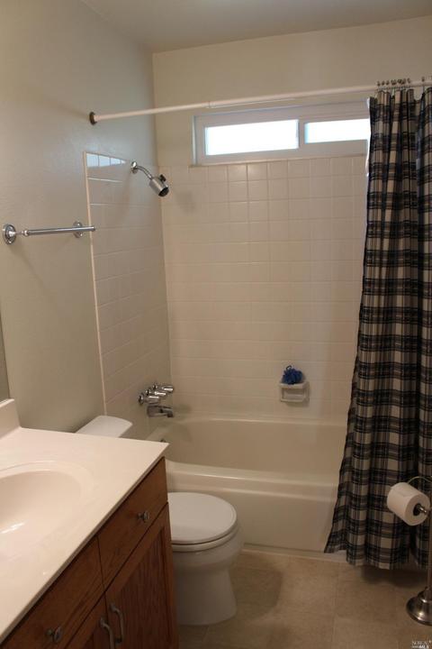 166 Longview Dr, Vacaville, CA 95687 photo 33