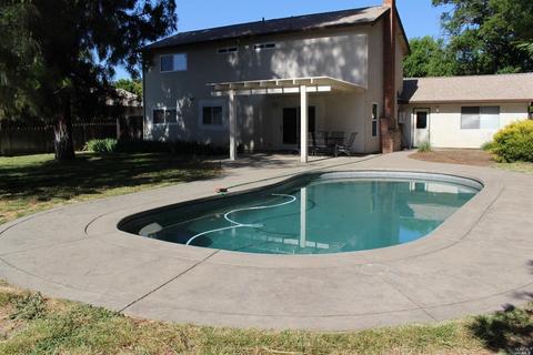 166 Longview Dr, Vacaville, CA 95687 photo 5