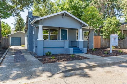 703 Dora Ave, Ukiah, CA 95482 photo 2