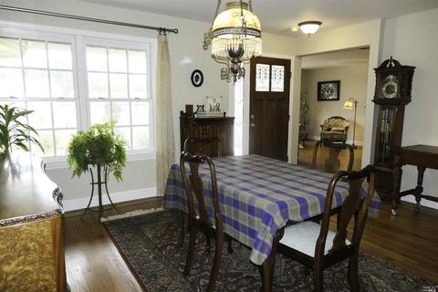 111 Delgado Ct, Vallejo, CA 94591 photo 2