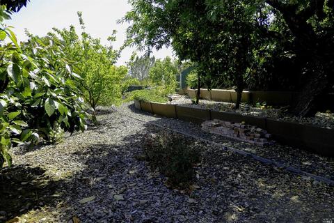 111 Delgado Ct, Vallejo, CA 94591 photo 32