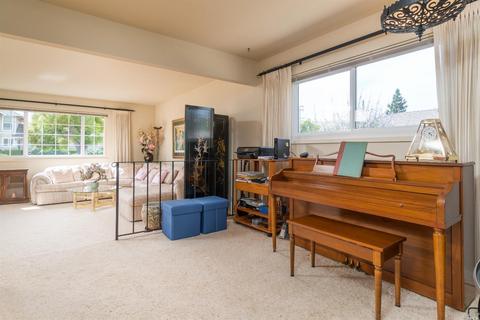 860 Eucalyptus Ave, Novato, CA 94947 photo 17