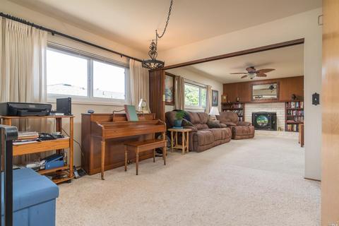 860 Eucalyptus Ave, Novato, CA 94947 photo 18