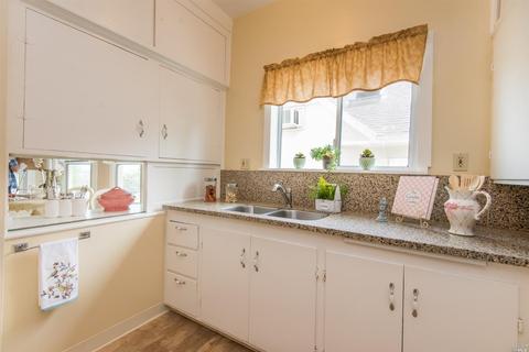 415 Walnut St, Petaluma, CA 94952 photo 13