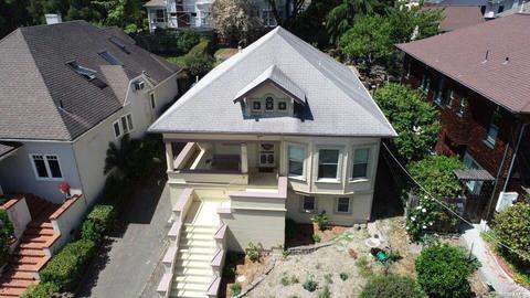 415 Walnut St, Petaluma, CA 94952 photo 2