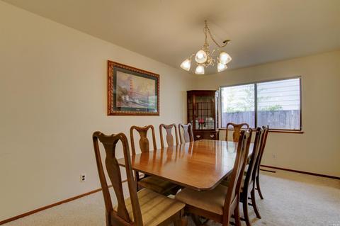 7401 Walnut Ln, Sebastopol, CA 95472 photo 7