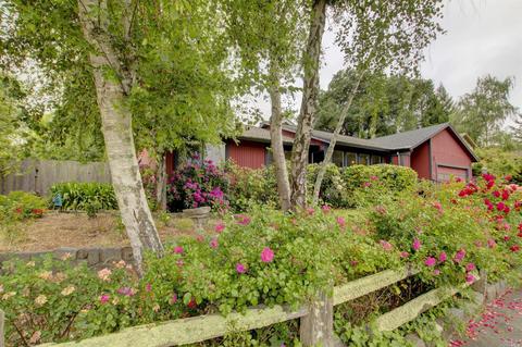 7401 Walnut Ln, Sebastopol, CA 95472 photo 2