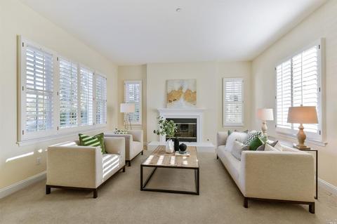 140 Chapel Hill Rd, Novato, CA 94949 photo 2