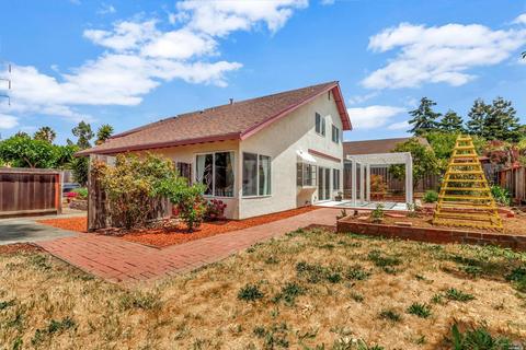 101 Peppercorn Ct, Vallejo, CA 94591 photo 28