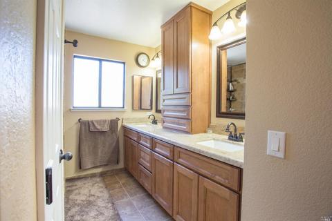 2261 Marshall Rd, Vacaville, CA 95687 photo 10