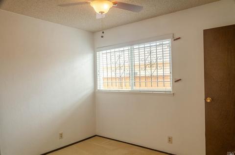 115 Elena Ct, Vallejo, CA 94589 photo 10