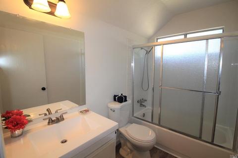 675 Devonshire Dr, Dixon, CA 95620 photo 12