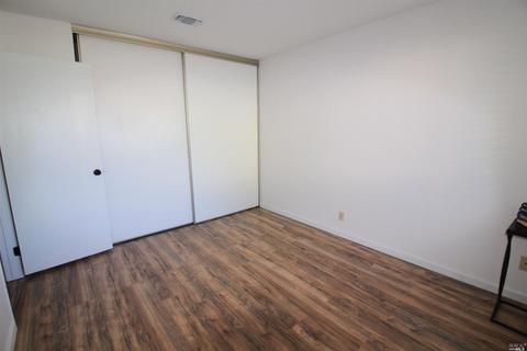 675 Devonshire Dr, Dixon, CA 95620 photo 9