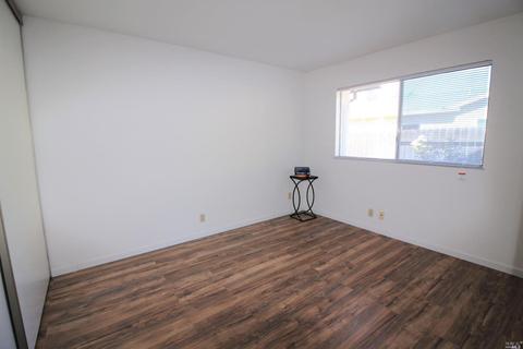 675 Devonshire Dr, Dixon, CA 95620 photo 8