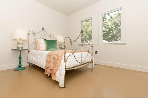 111 E 1st St, Napa, CA 94559 photo 15