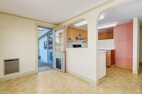 31 Sandy Beach Rd, Vallejo, CA 94590 photo 4