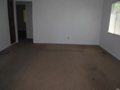 1044 Western Ave, Vallejo, CA 94591 photo 6