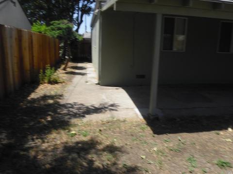 1044 Western Ave, Vallejo, CA 94591 photo 17